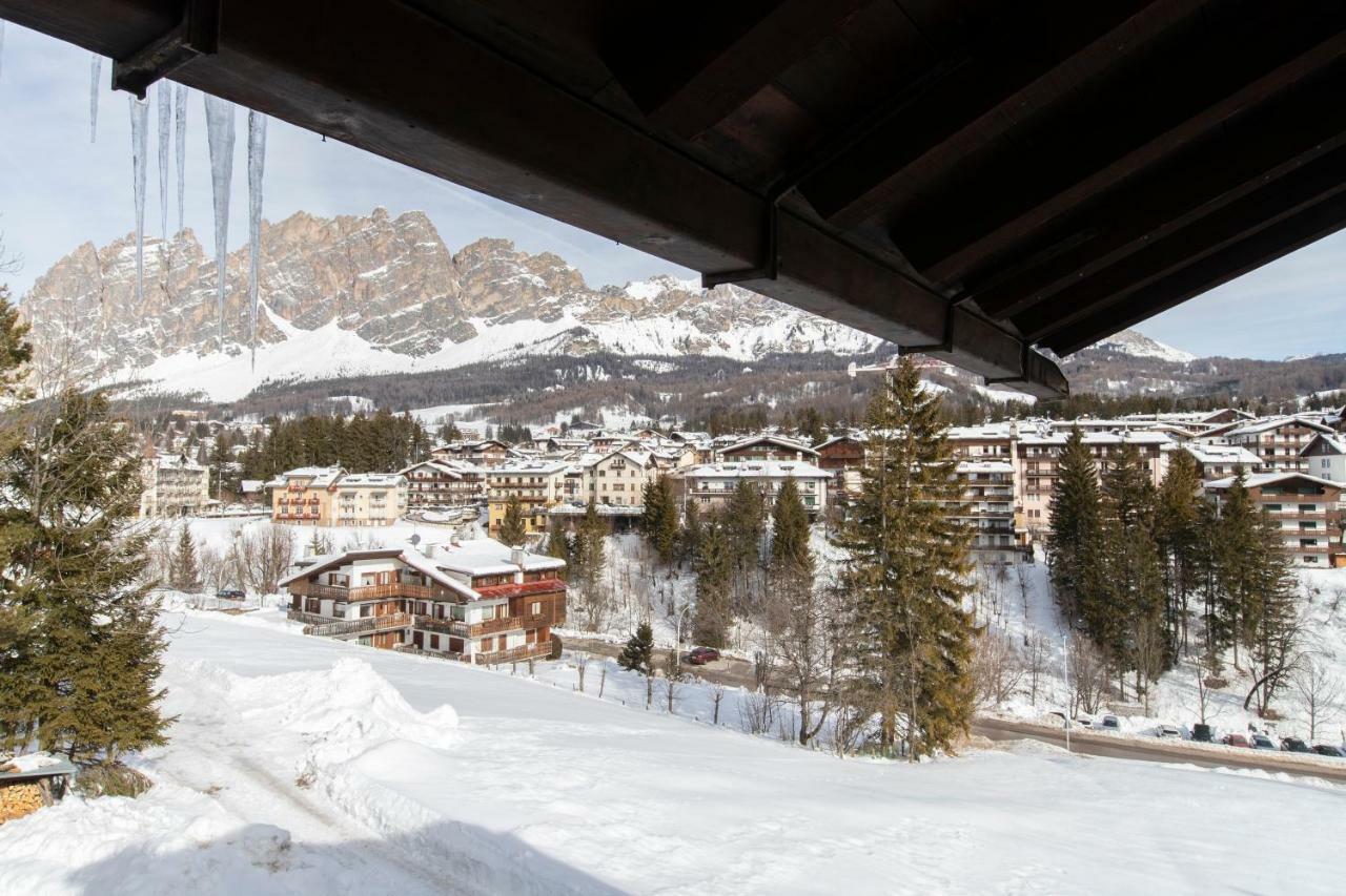 Dolomiti Sweet Lodge Cortina dʼAmpezzo Eksteriør billede