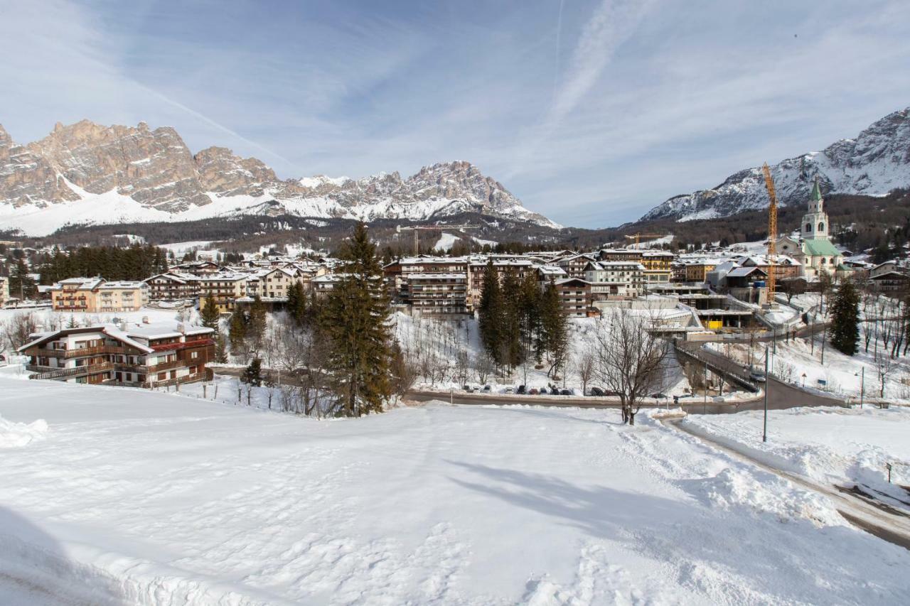 Dolomiti Sweet Lodge Cortina dʼAmpezzo Eksteriør billede
